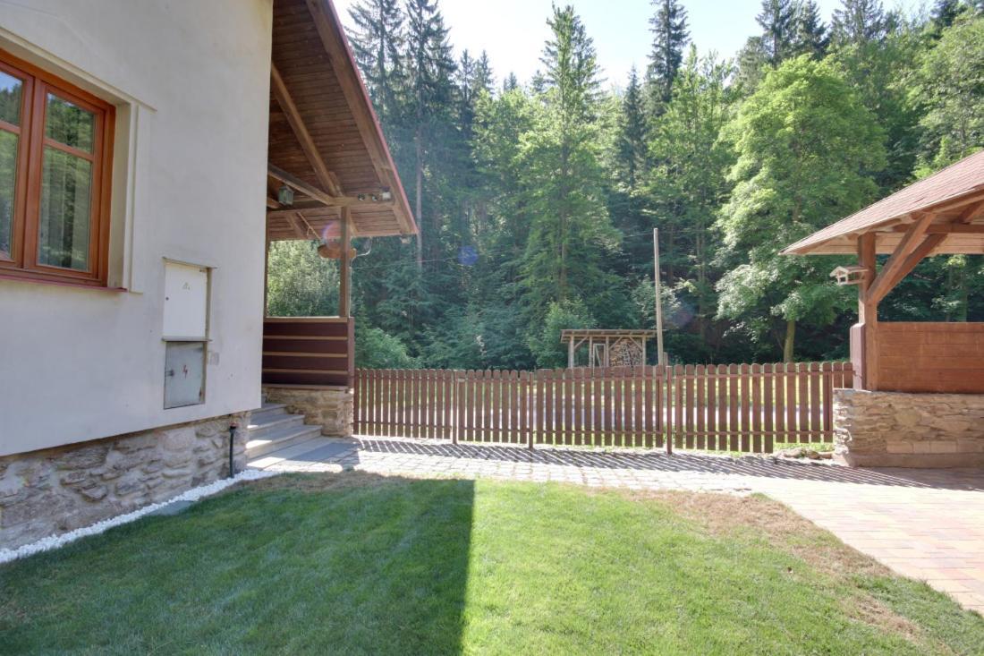Chalupa Tomášek v blízkosti ski areálu Dolni Dvur Exterior foto